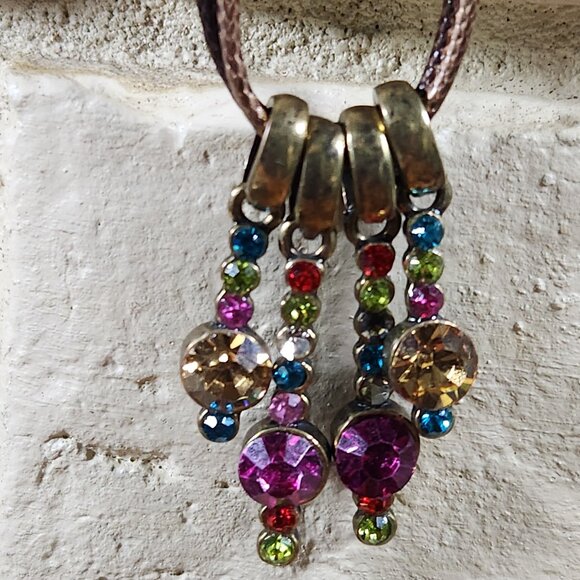 Vintage Womens Multi-Colored Crystal Necklace Leather Chain 18" - Picture 1 of 5